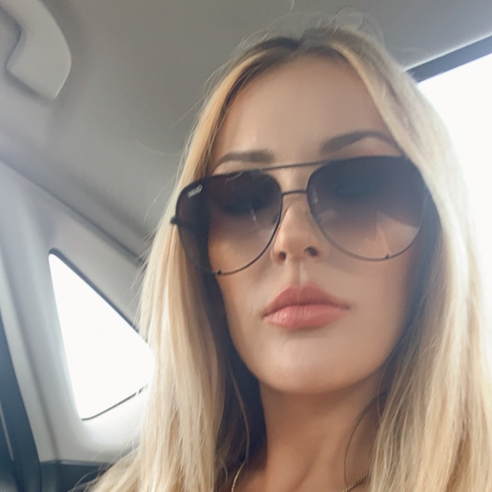 Meet your Posher, Stephanie